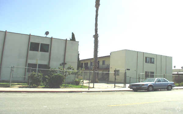 Building Photo - 253rd St Apts