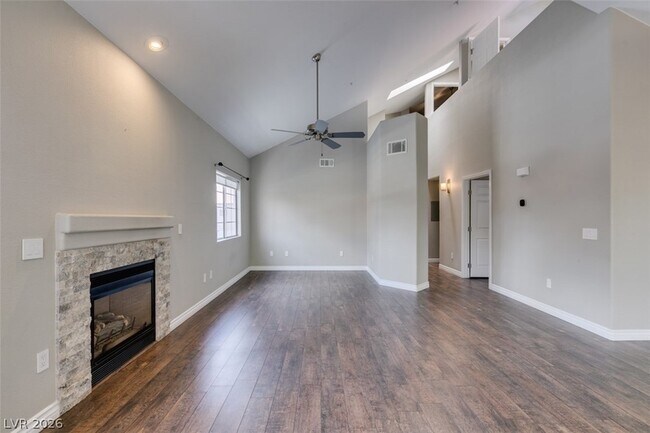 Building Photo - 2925 Wigwam Pkwy