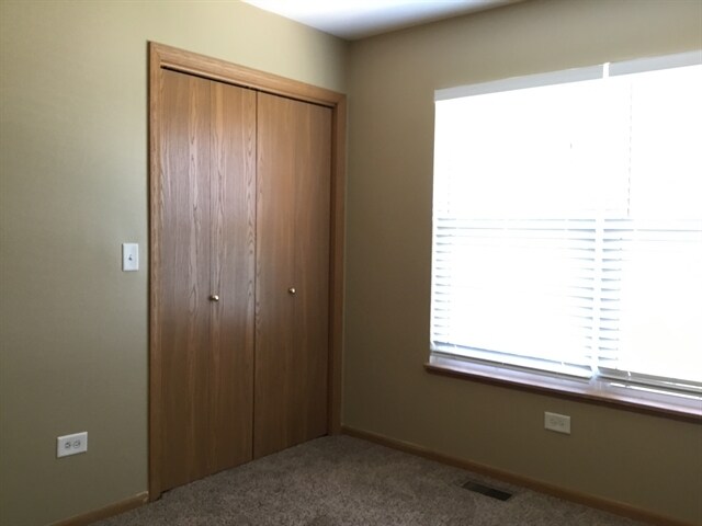 Building Photo - 4702 W Iris Ln