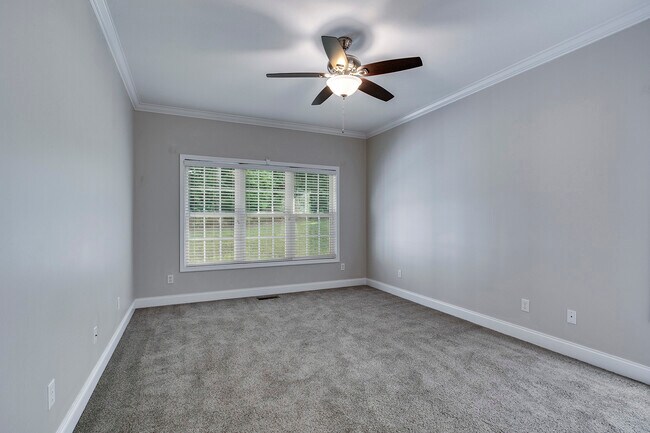 Building Photo - 115 Oligi Ln
