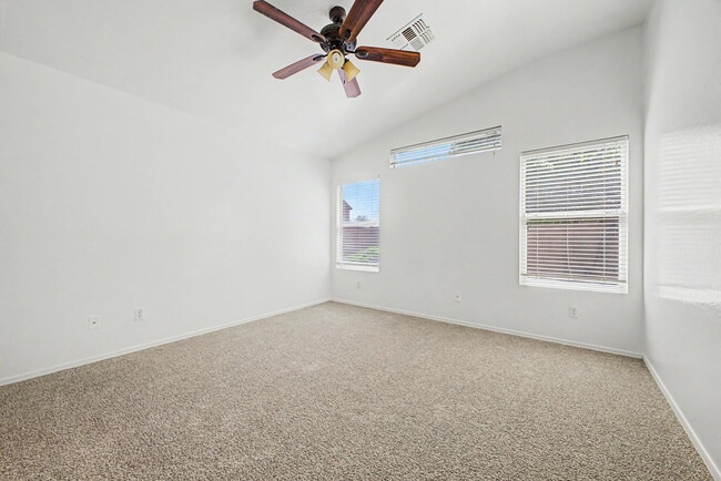 Building Photo - 3903 W Goodman Dr