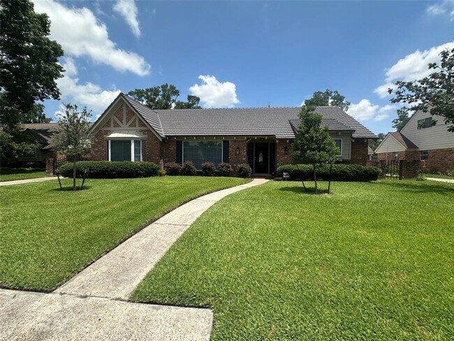 Primary Photo - 12718 Taylorcrest Rd