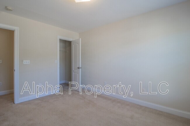 Building Photo - 311 Cypress Hill Ct