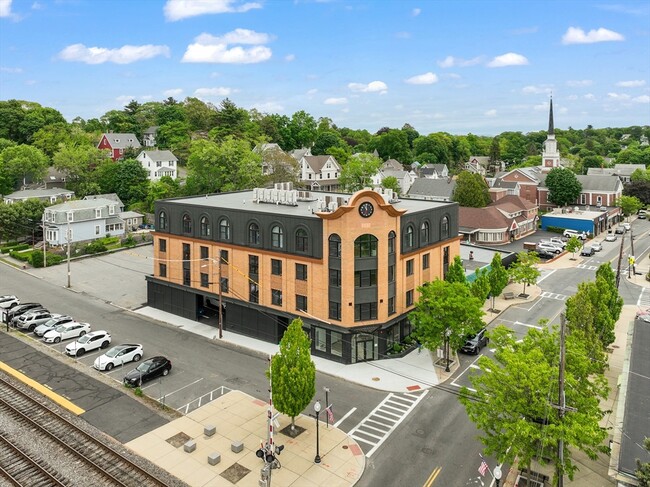 Building Photo - 463 Franklin St