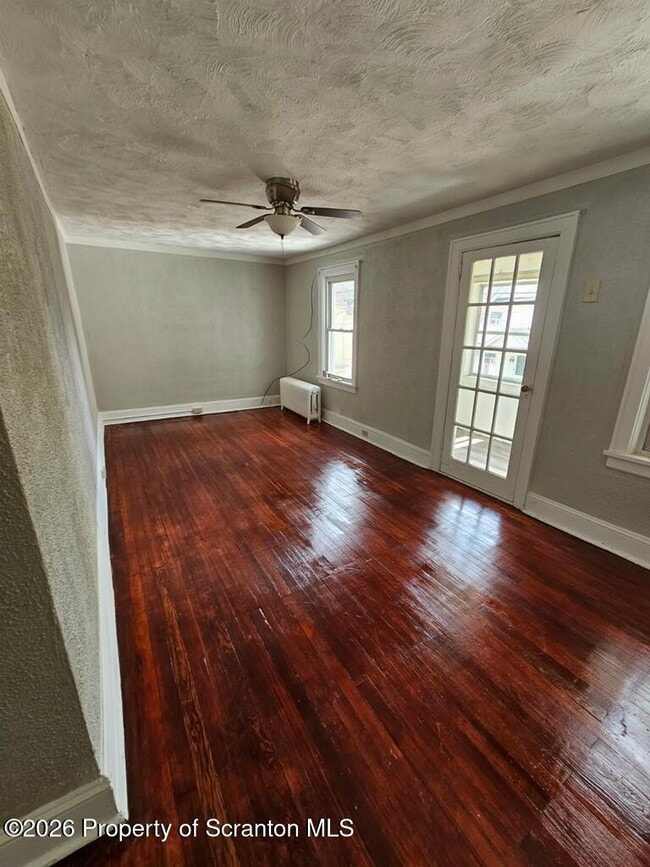 Building Photo - 130 Willow St