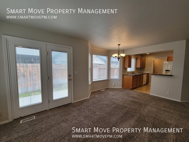 Building Photo - 11243 W Stallion Ln