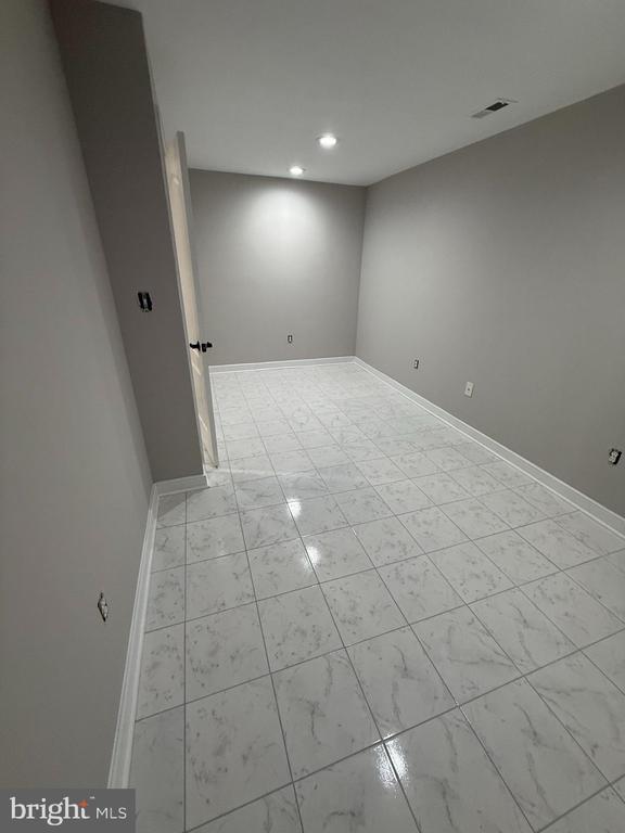 Building Photo - 12972 Terminal Way