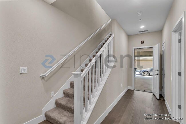 Building Photo - 4086 Kinsale St