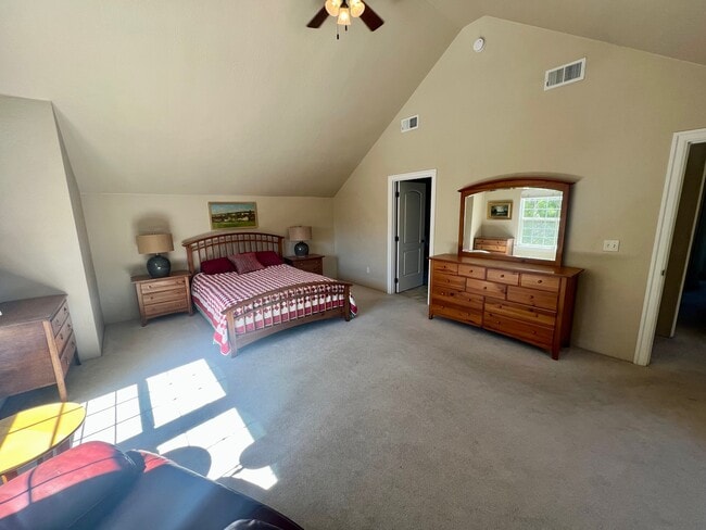 Building Photo - 3610 Jerome Ln