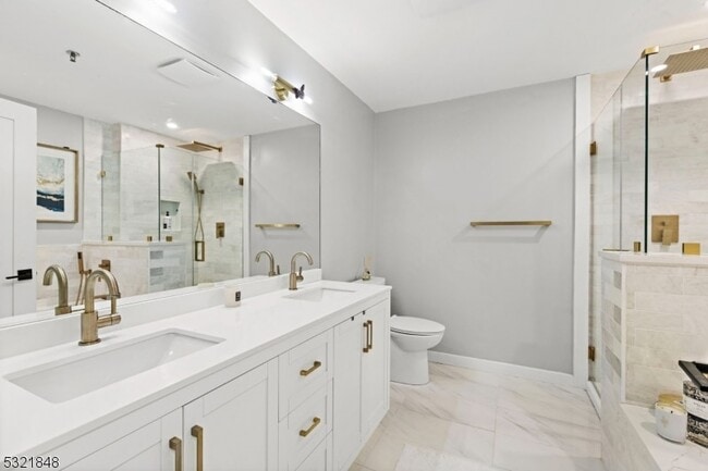 Building Photo - 1 Independence Way