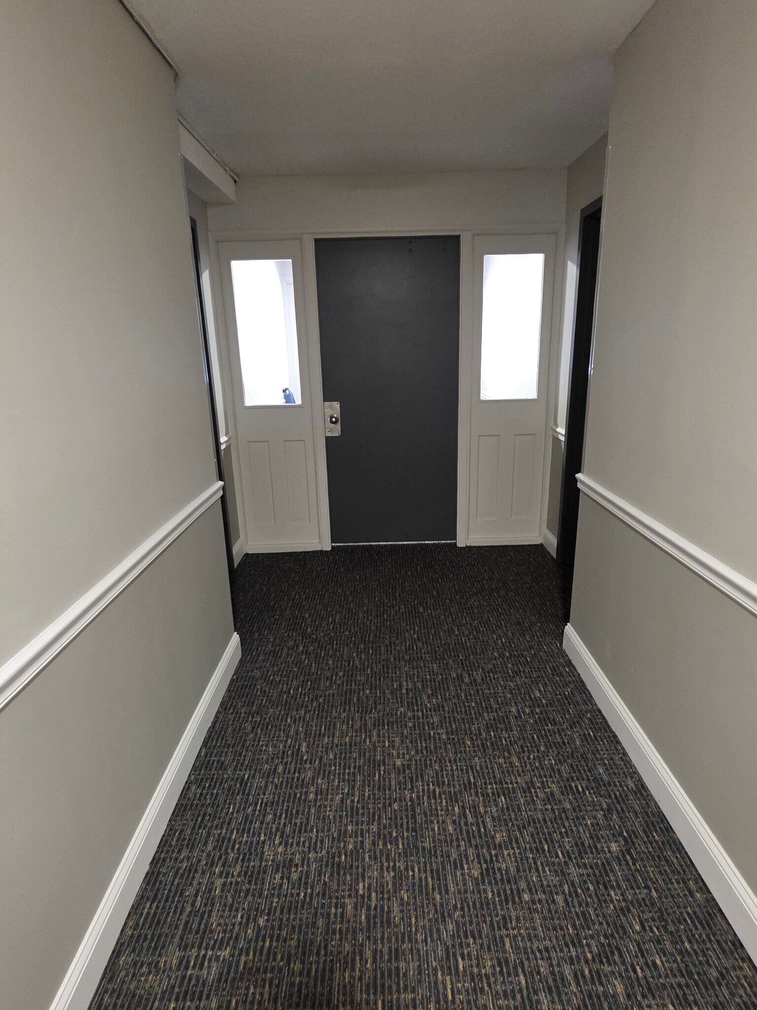 Building Photo - 17 Stony Brook Dr