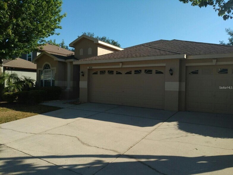 Building Photo - 5804 Justicia Loop