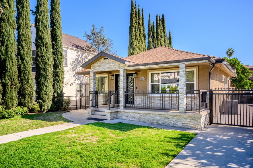 Building Photo - 1016 Linden Ave