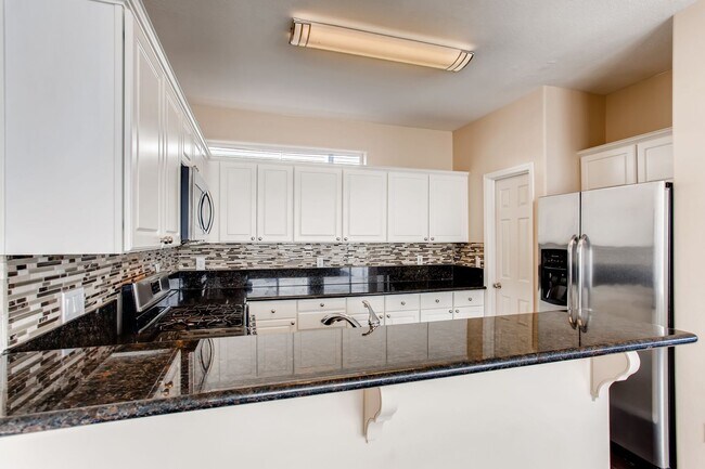 Building Photo - 16940 SW Kattegat Dr