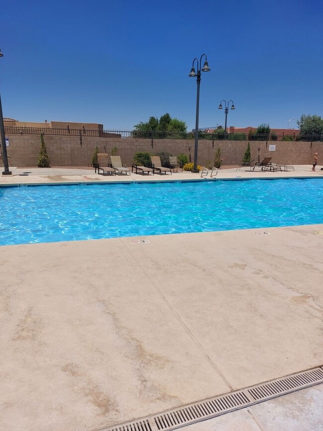 Building Photo - Coming Mid May- Beautiful Patio Home in Sonoma Ranch East Area