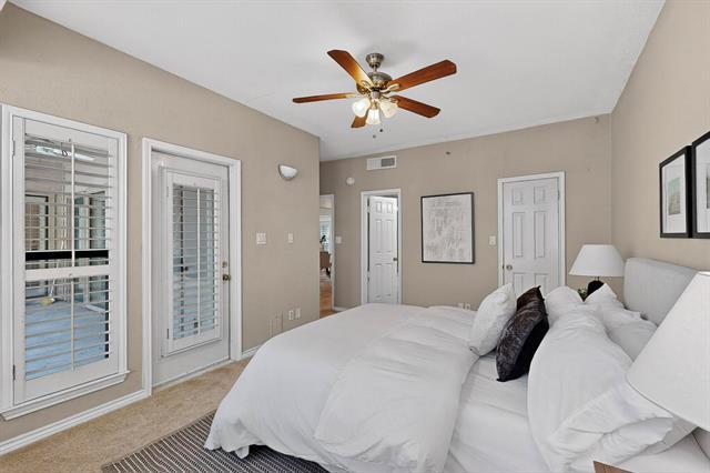 Building Photo - 3105 San Jacinto St