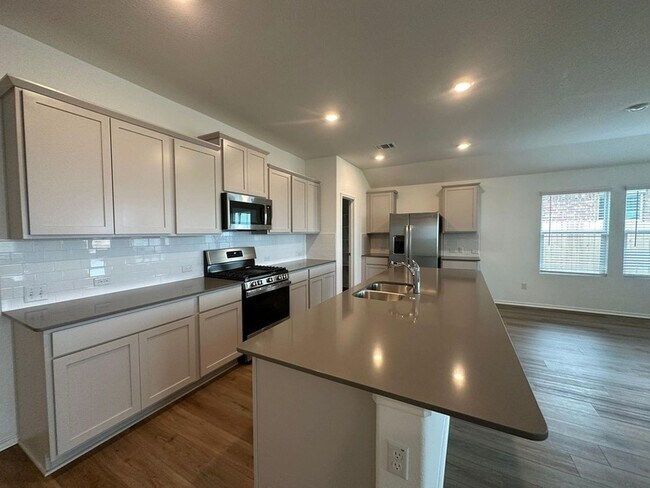 Building Photo - 328 Golden Grove Pkwy