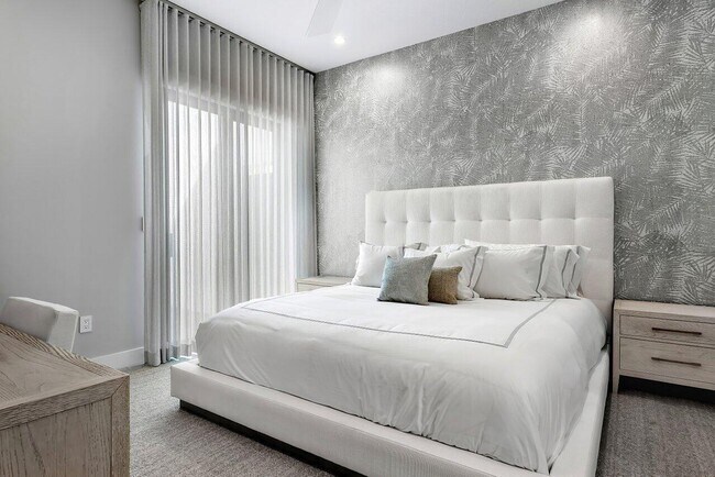 Building Photo - 9109 Fiano Pl