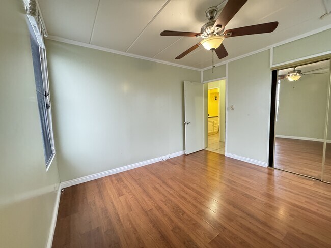 Building Photo - 1936 Wilder Ave