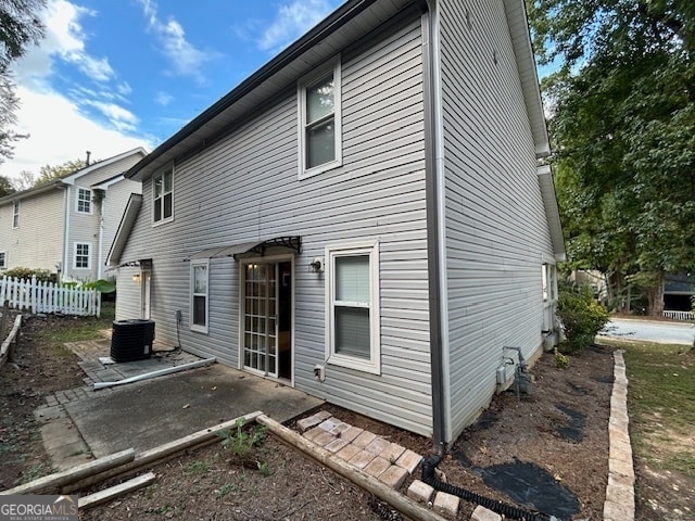 Building Photo - 632 N Fairfield Dr