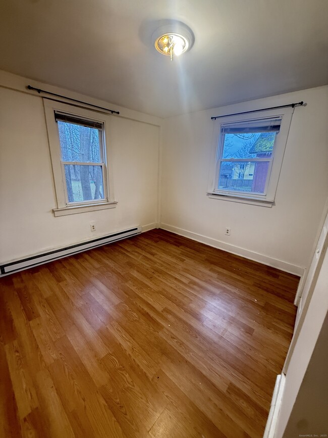 Building Photo - 23 Hayward Ave