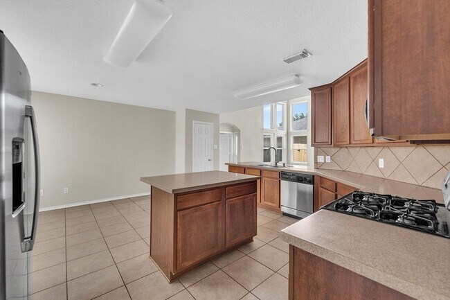Building Photo - 16526 Whitaker Creek Dr