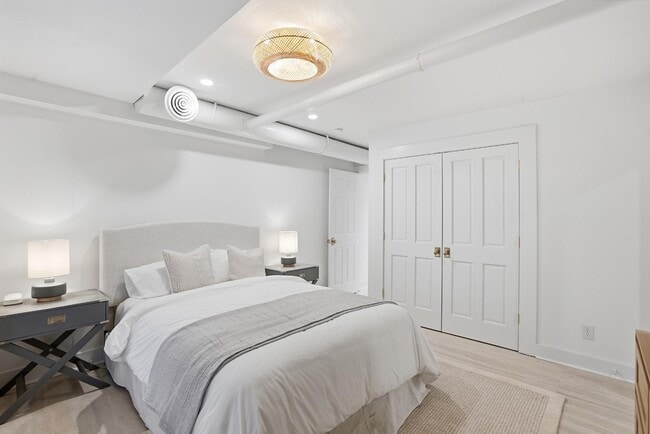 Building Photo - 309 Lorch St