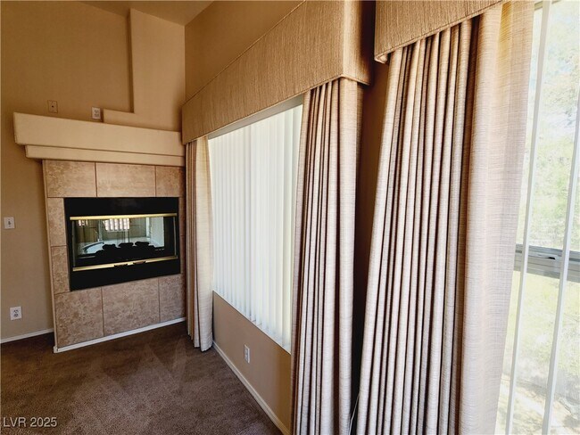 Building Photo - 1725 Wandering Winds Way