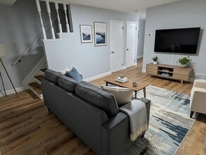 Building Photo - 5317 Shiloh Dr