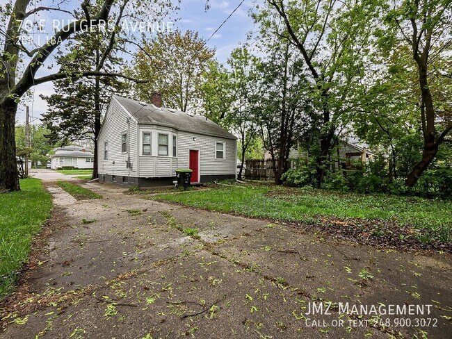 Building Photo - 70 E Rutgers Ave