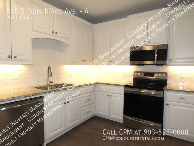 Building Photo - 818 S Bois D Arc Ave