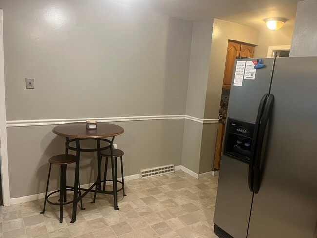 Building Photo - 1411 Jersey Ridge Rd