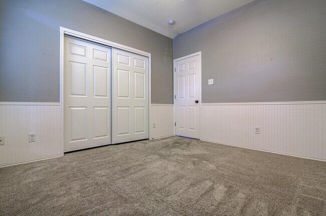 Building Photo - 3408 Campanella Dr