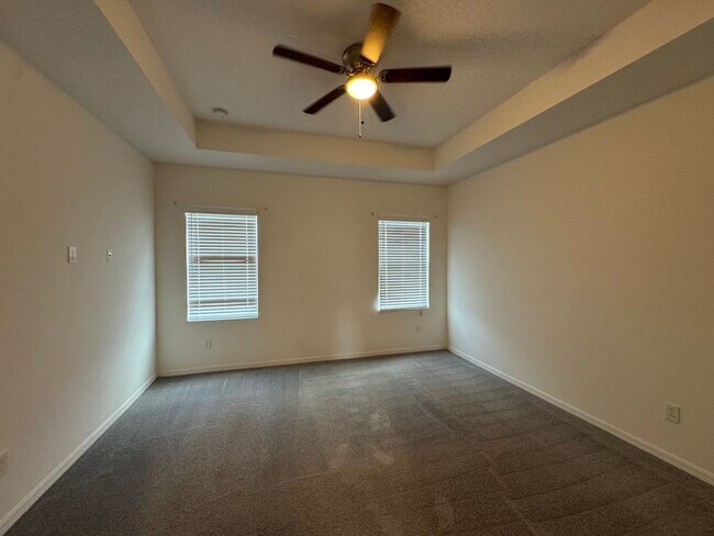 Building Photo - Available Now! Spacious 3-Bedroom Townhome with Fenced Yard in Winter Garden – Washer and Dryer I...