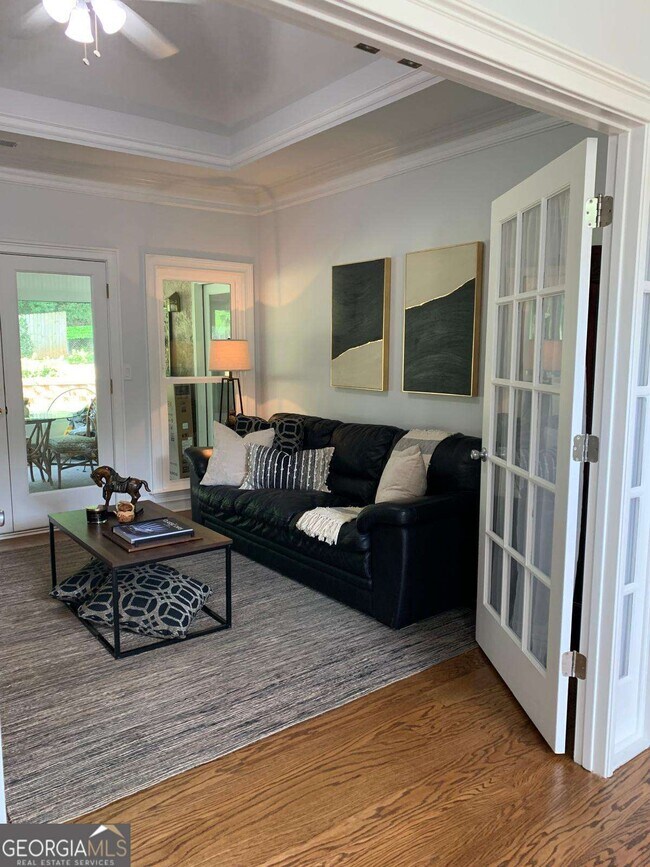 Building Photo - 1230 St Ives Ct