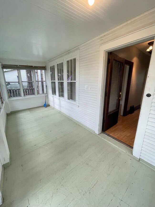 Building Photo - AVAILABLE NOW - 2 Bedroom, 1 Bath Brand ne...