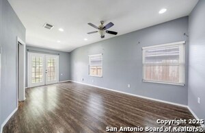 Building Photo - 526 Schmeltzer Ln