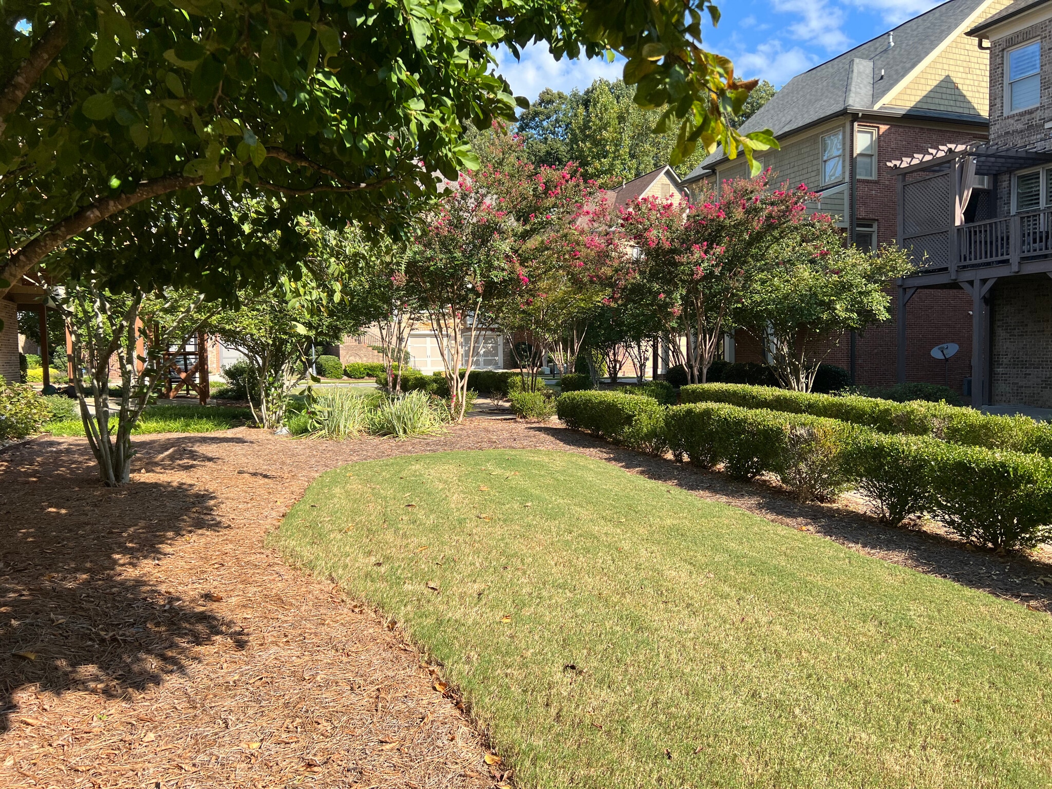 Building Photo - 7955 Magnolia Sq