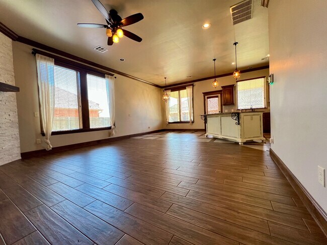 Building Photo - 11748 SW 25th Terrace