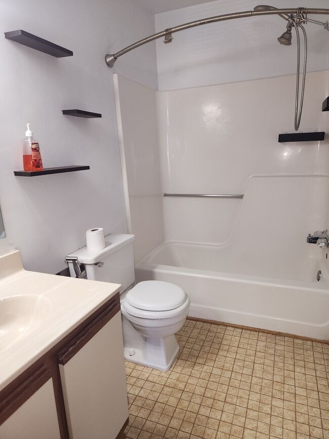 Building Photo - GLENWOOD PARK