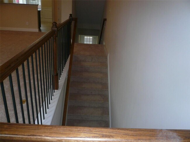 Building Photo - 2417 Tenor Ln