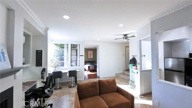 Building Photo - 2575 E 19th St