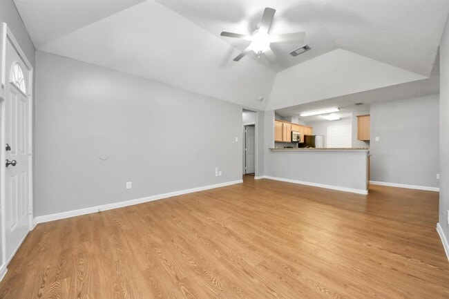 Building Photo - 1324 S Johnson St