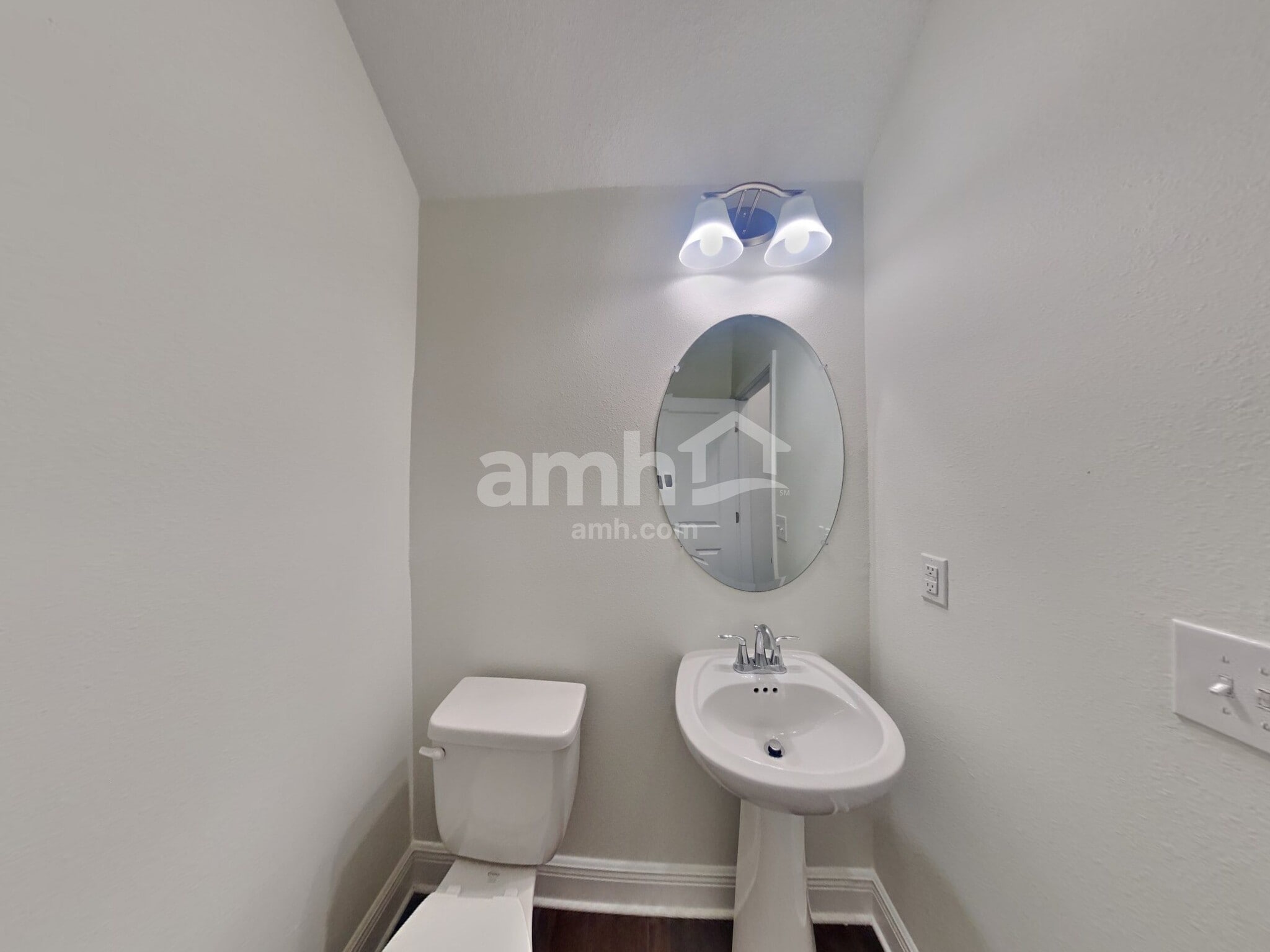 Building Photo - 20451 Calla Lily Dr