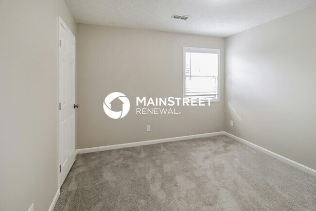 Building Photo - 3 Bedroom Pet-Friendly Home in College Park, GA with Main Street Renewal