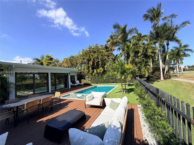 Building Photo - 5911 Alton Rd