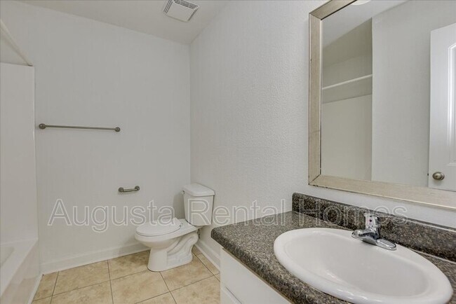 Building Photo - 4024 Wheeler Woods Rd