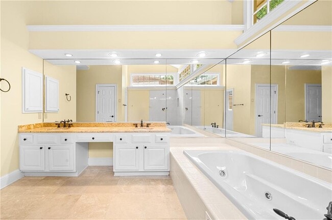 Building Photo - 3795 Ashford Trail NE