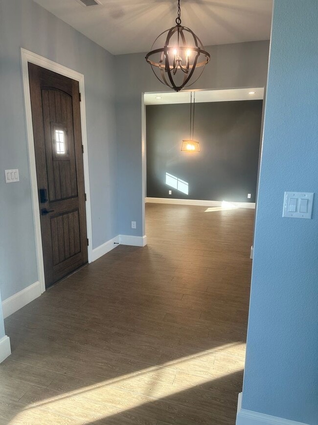 Building Photo - open concept 4bd - rent to own