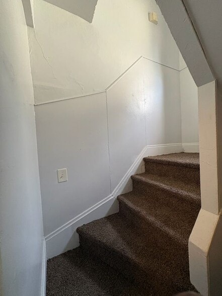 Building Photo - 189 Westminster Ave